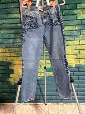 One x one teaspoon Embroidered ankle Women’s Jeans 26